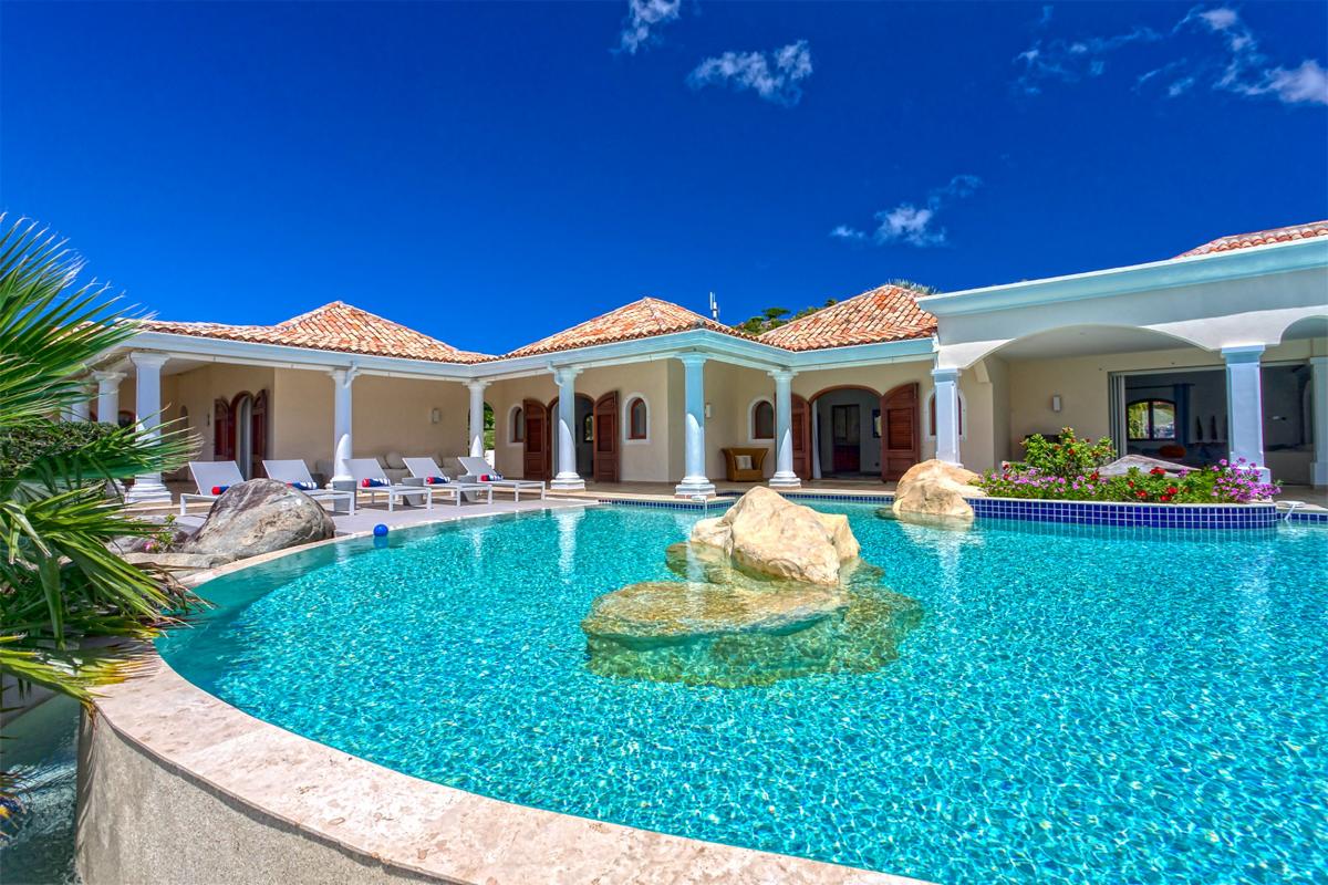 St Martin villa rental with private beach - Pool